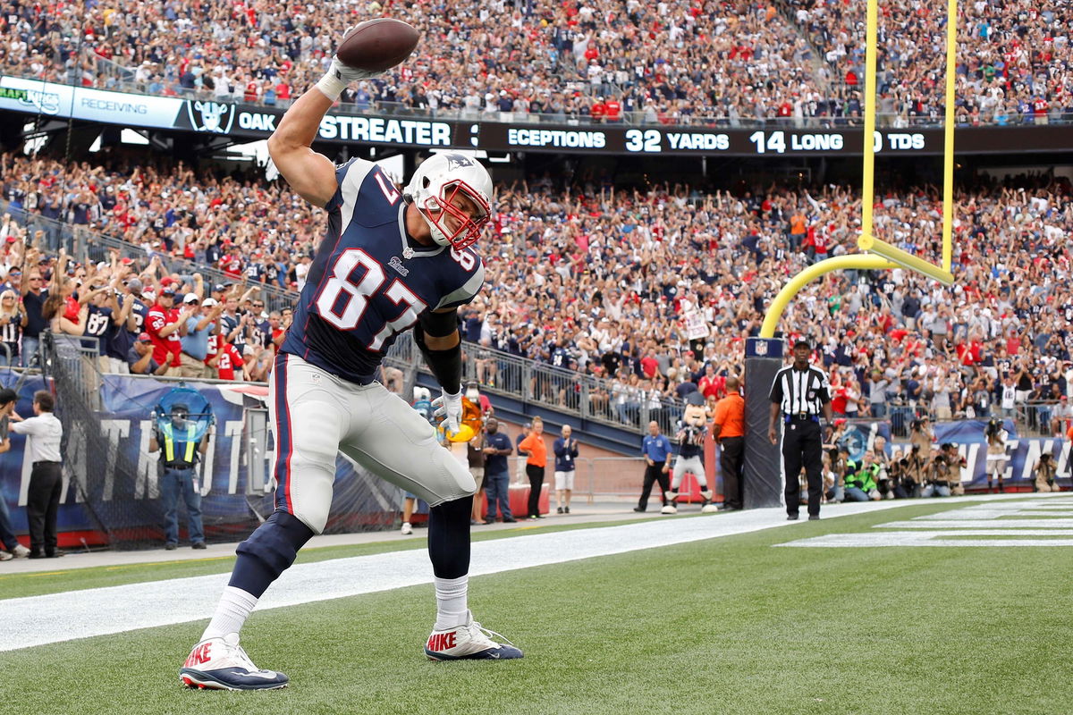 Gronkowski fan reactions