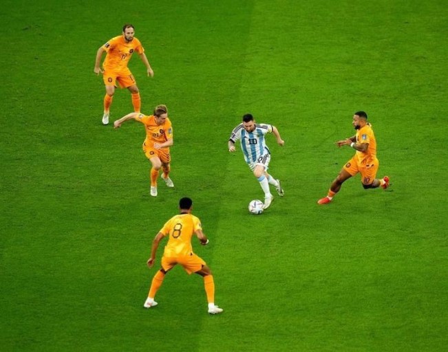 gvardiol vs messi 0092