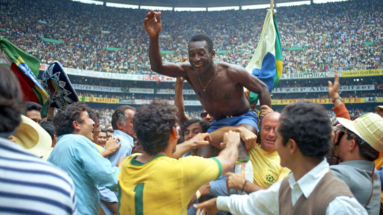 historic football photos