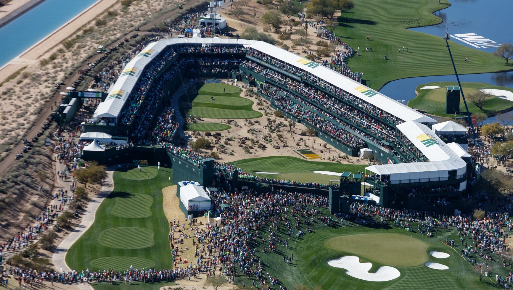 hole 17 tpc scottsdale