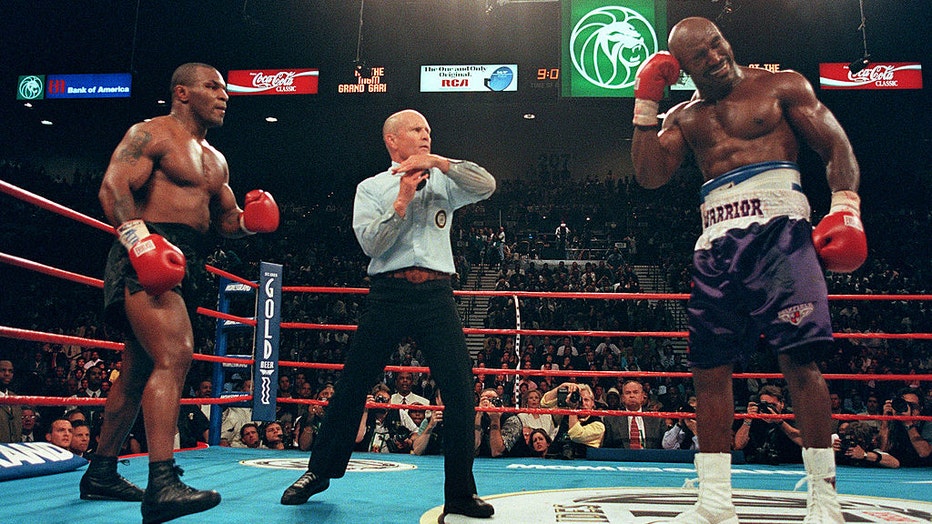 holyfield's ear after bite 0021