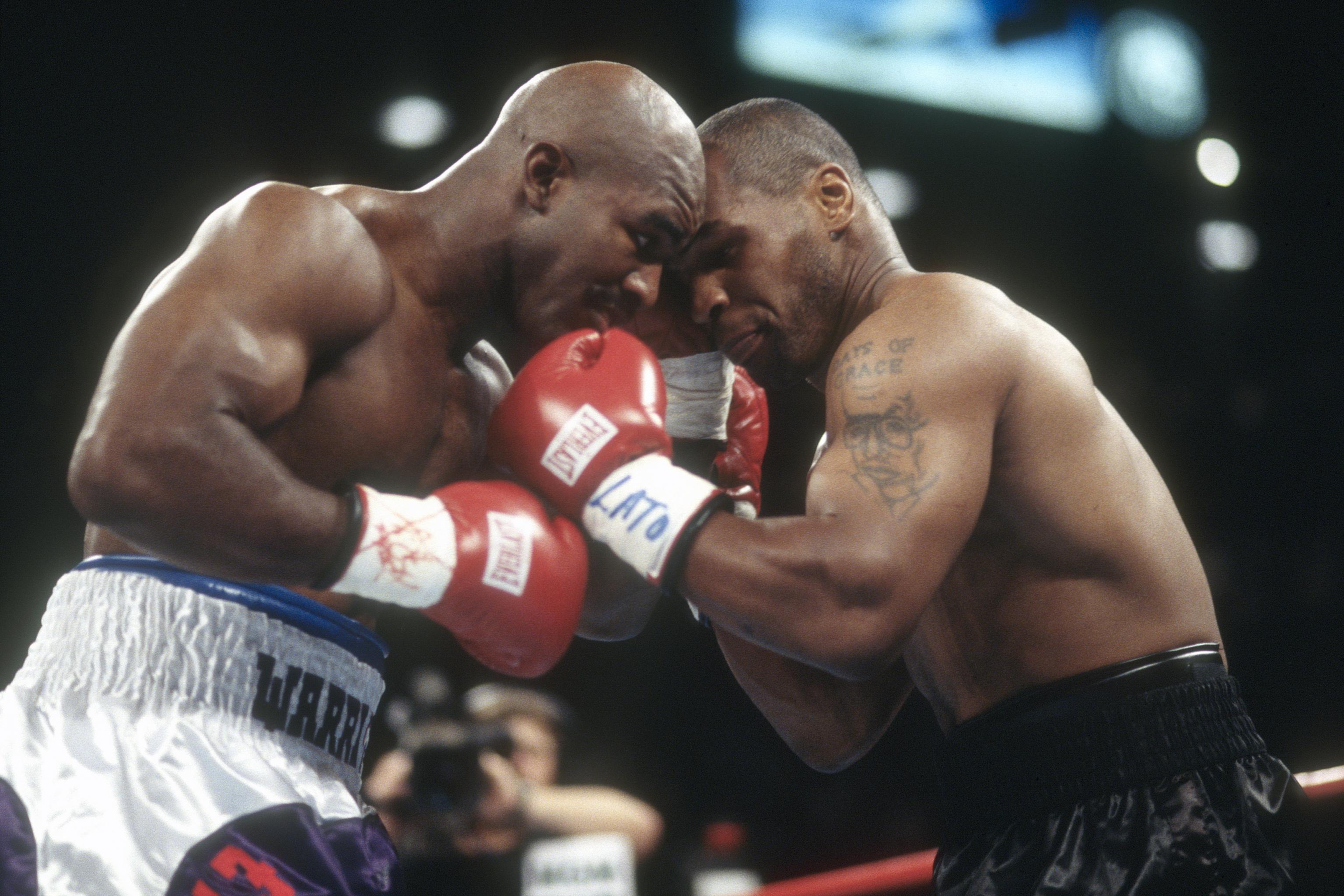 holyfield's ear after bite 0046