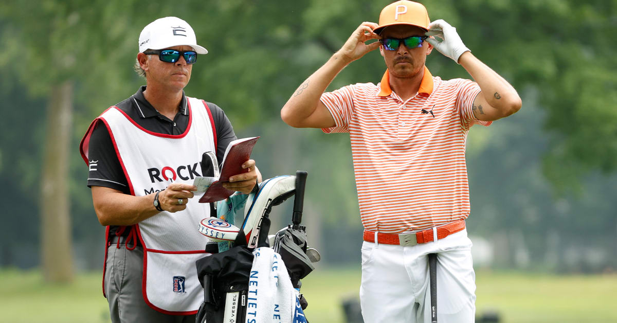 how much does rickie fowler's caddie make 0009