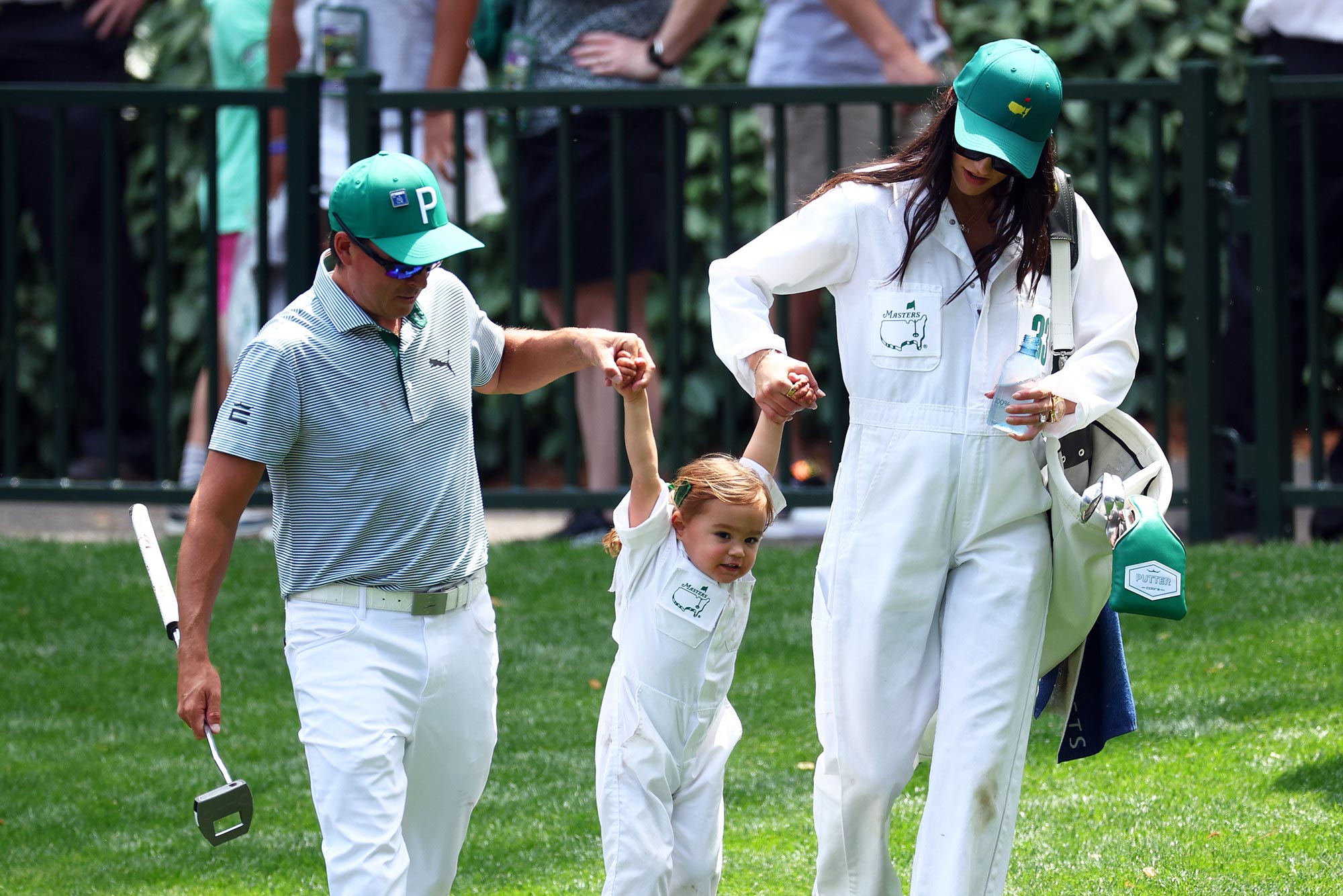 how much does rickie fowler's caddie make 0012