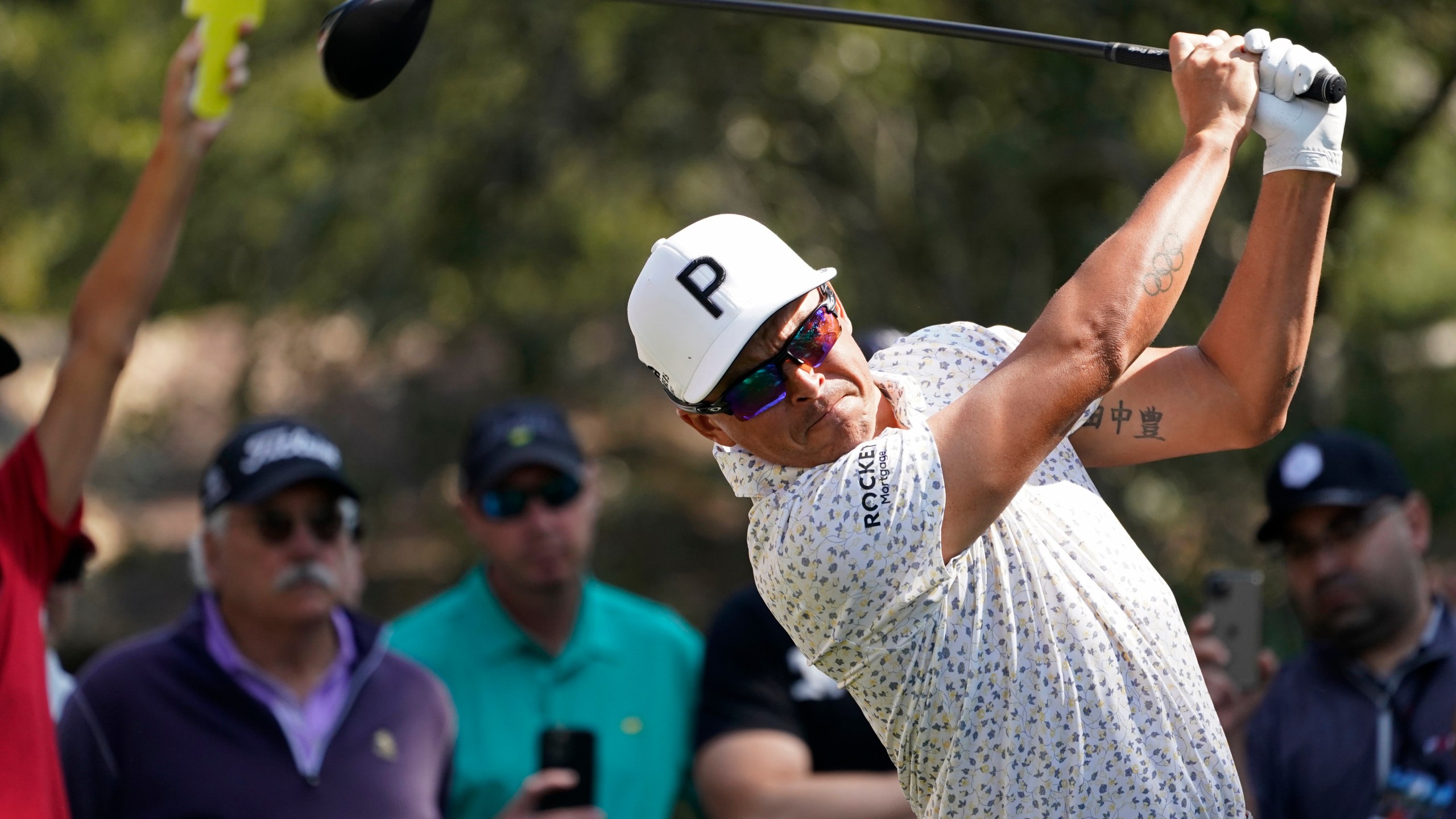 how much does rickie fowler's caddie make 0016