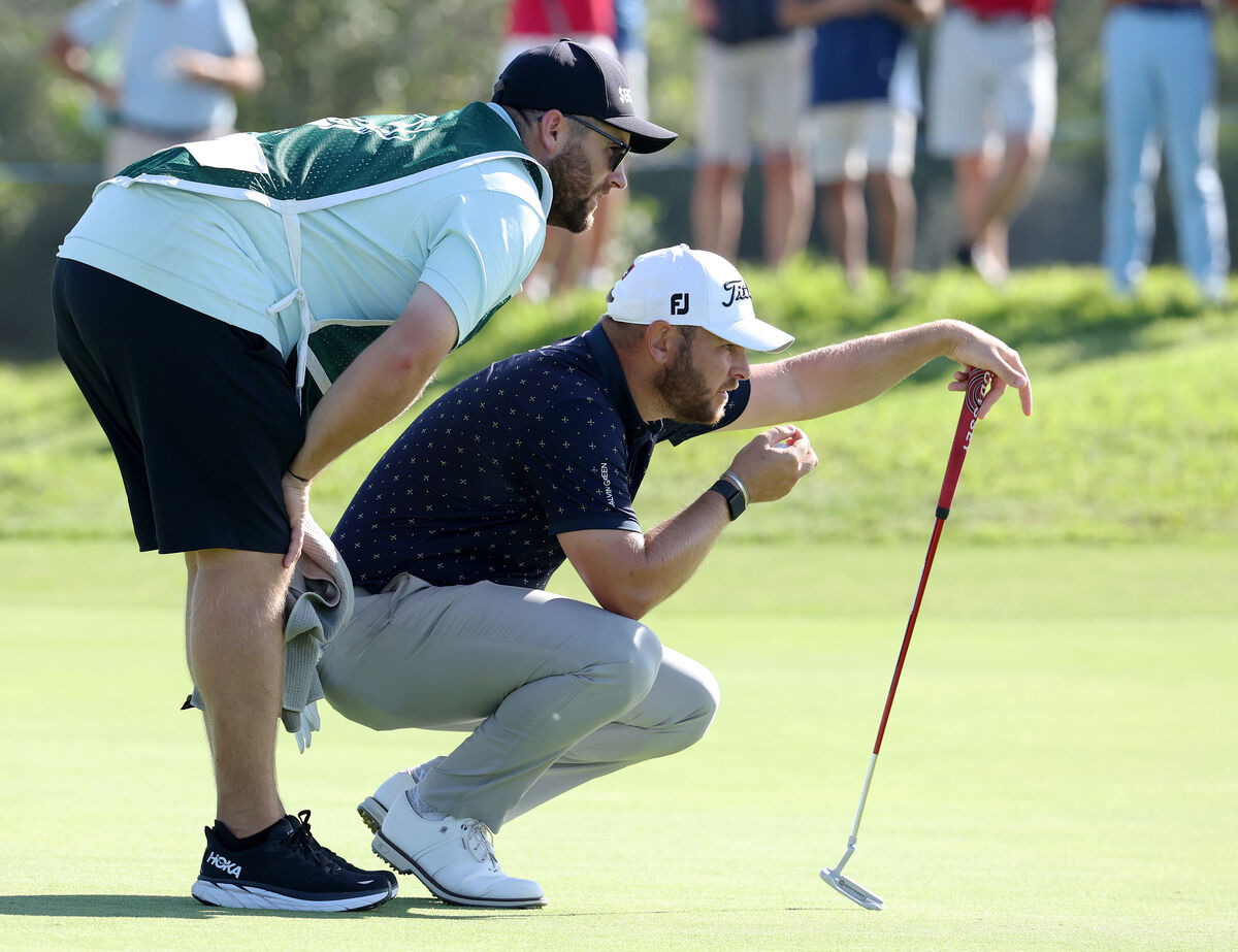 how much does rickie fowler's caddie make 0049