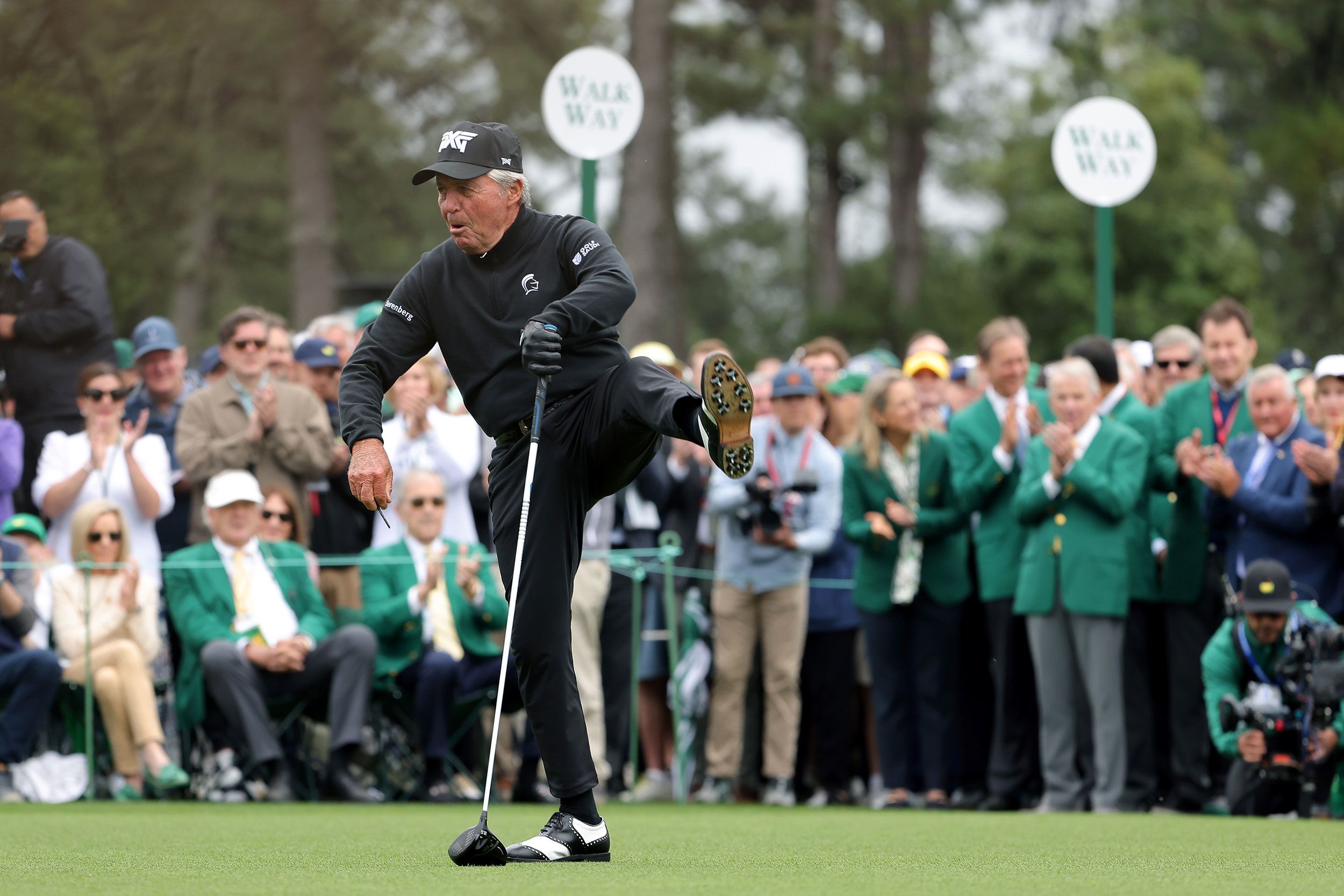 how old is gary player now 0013