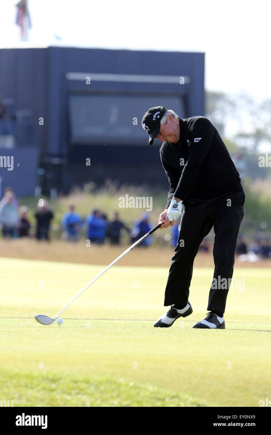 how old is gary player now 0044
