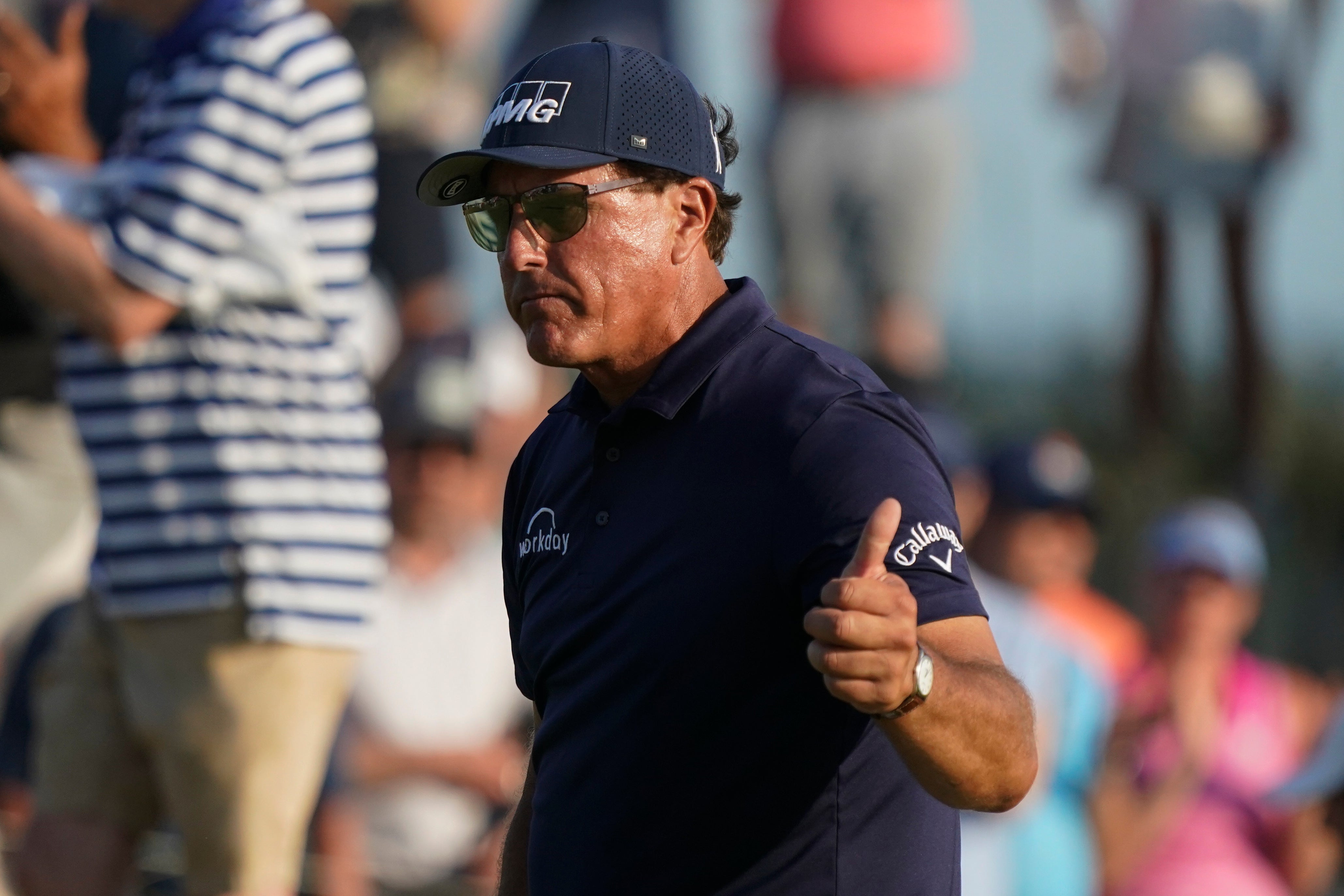 how old is mickelson 0016