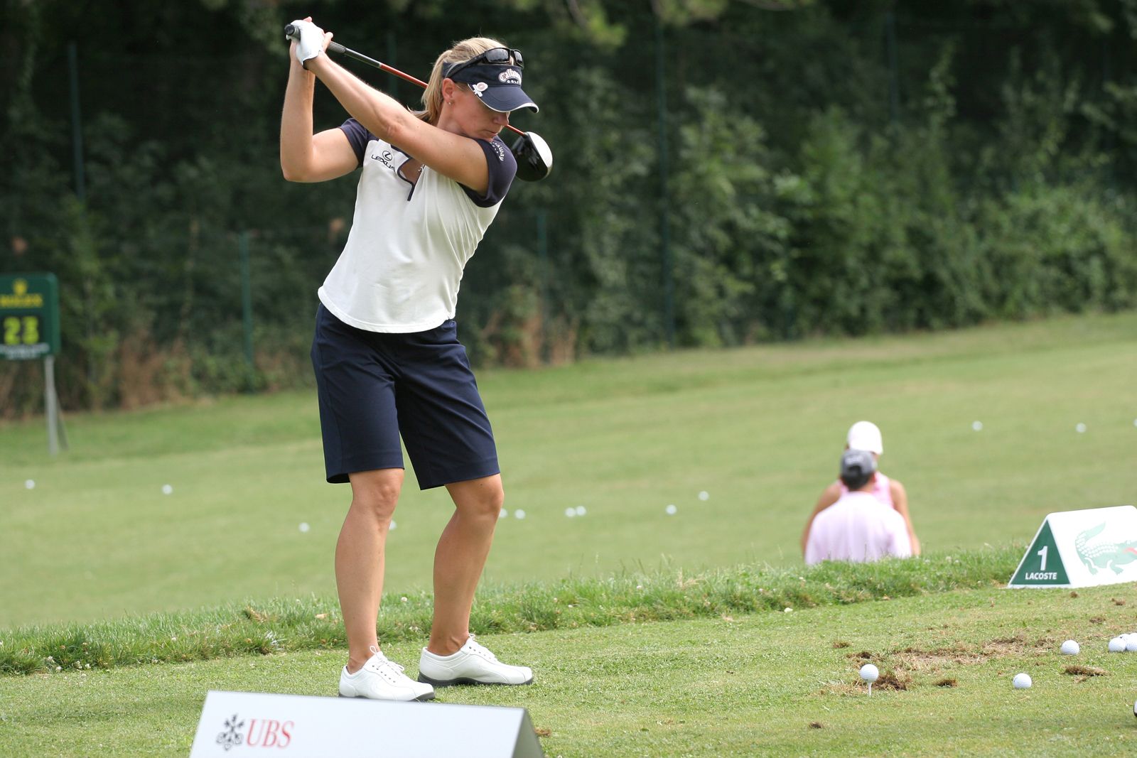 how tall is annika sorenstam 0009