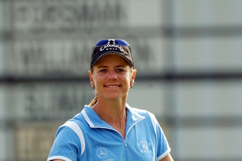 how tall is annika sorenstam 0010