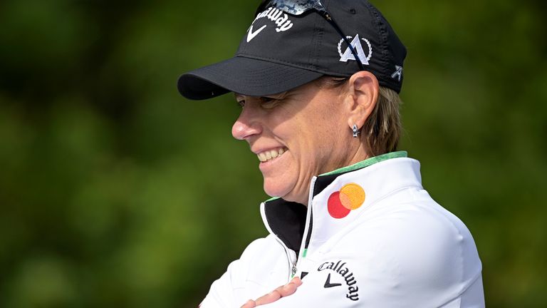 how tall is annika sorenstam 0035
