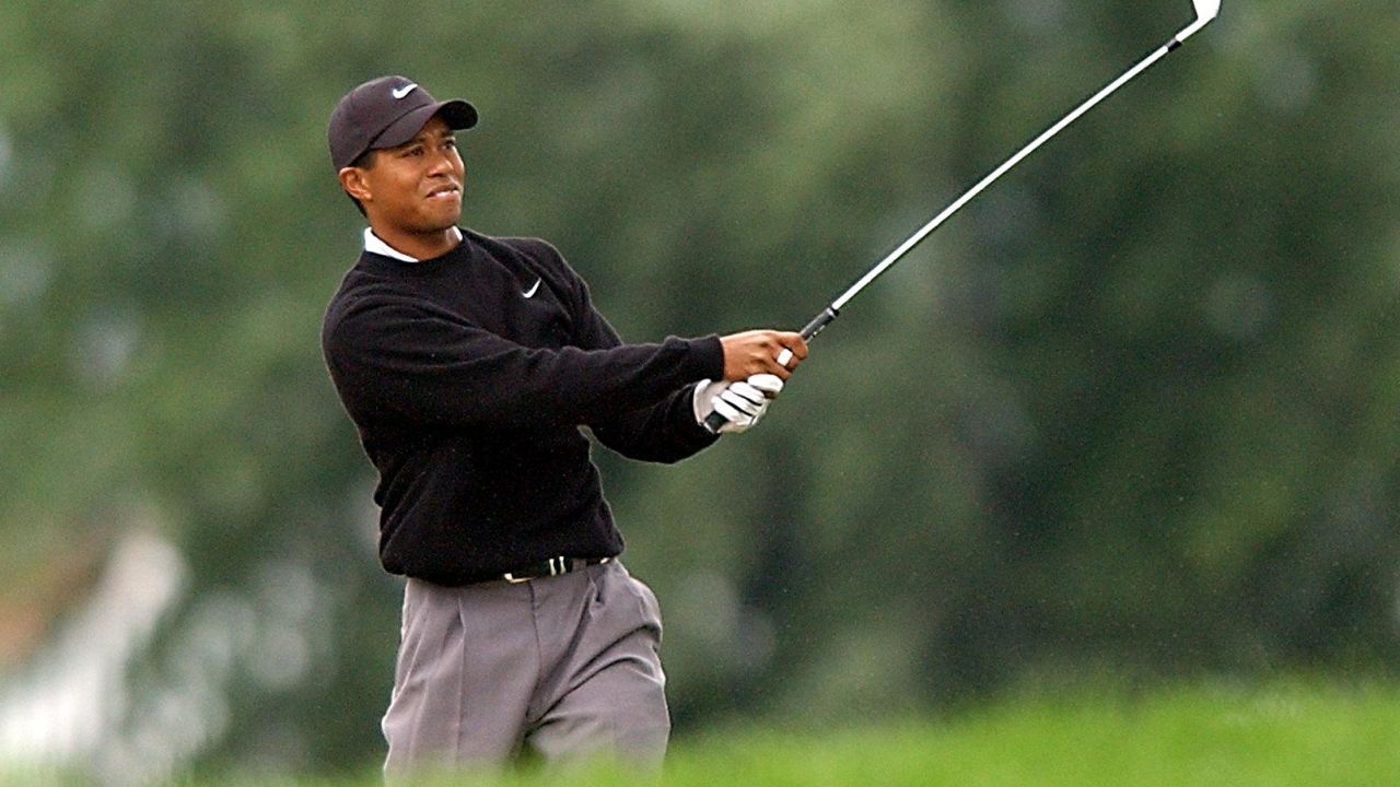 how to play bunkers like tiger woods