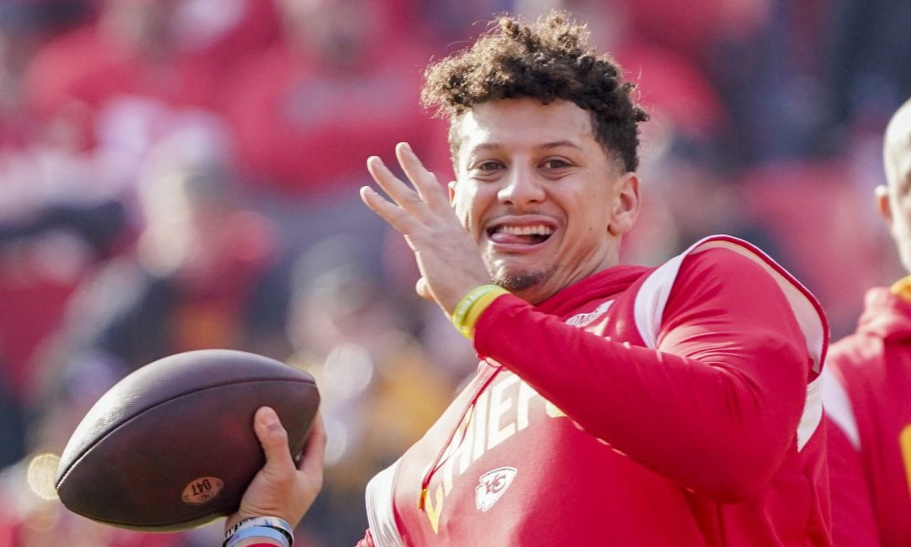 humorous Patrick Mahomes images