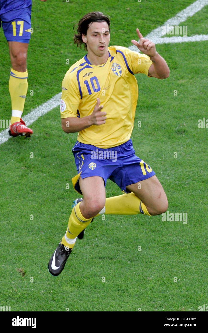 ibrahimovic celebration 0016