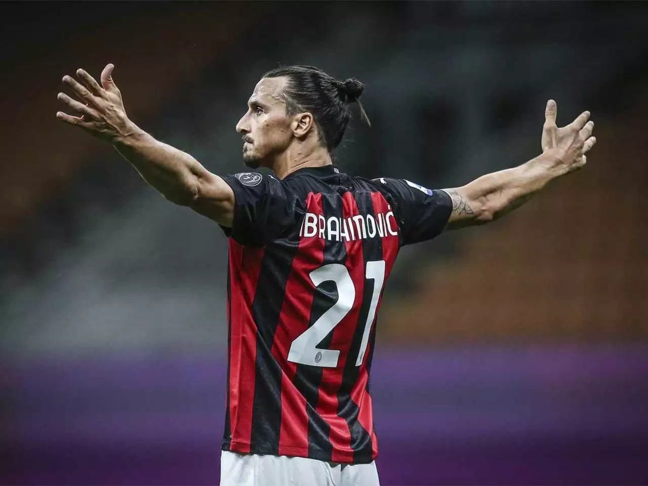 Ibrahimovic goal celebration