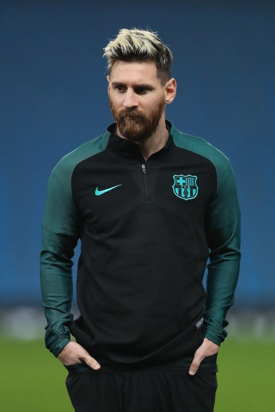 iconic messi photos 0025
