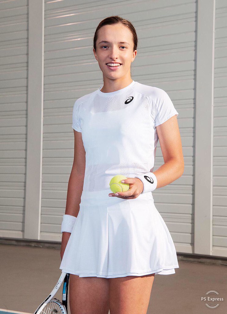 Iga Swiatek smiling