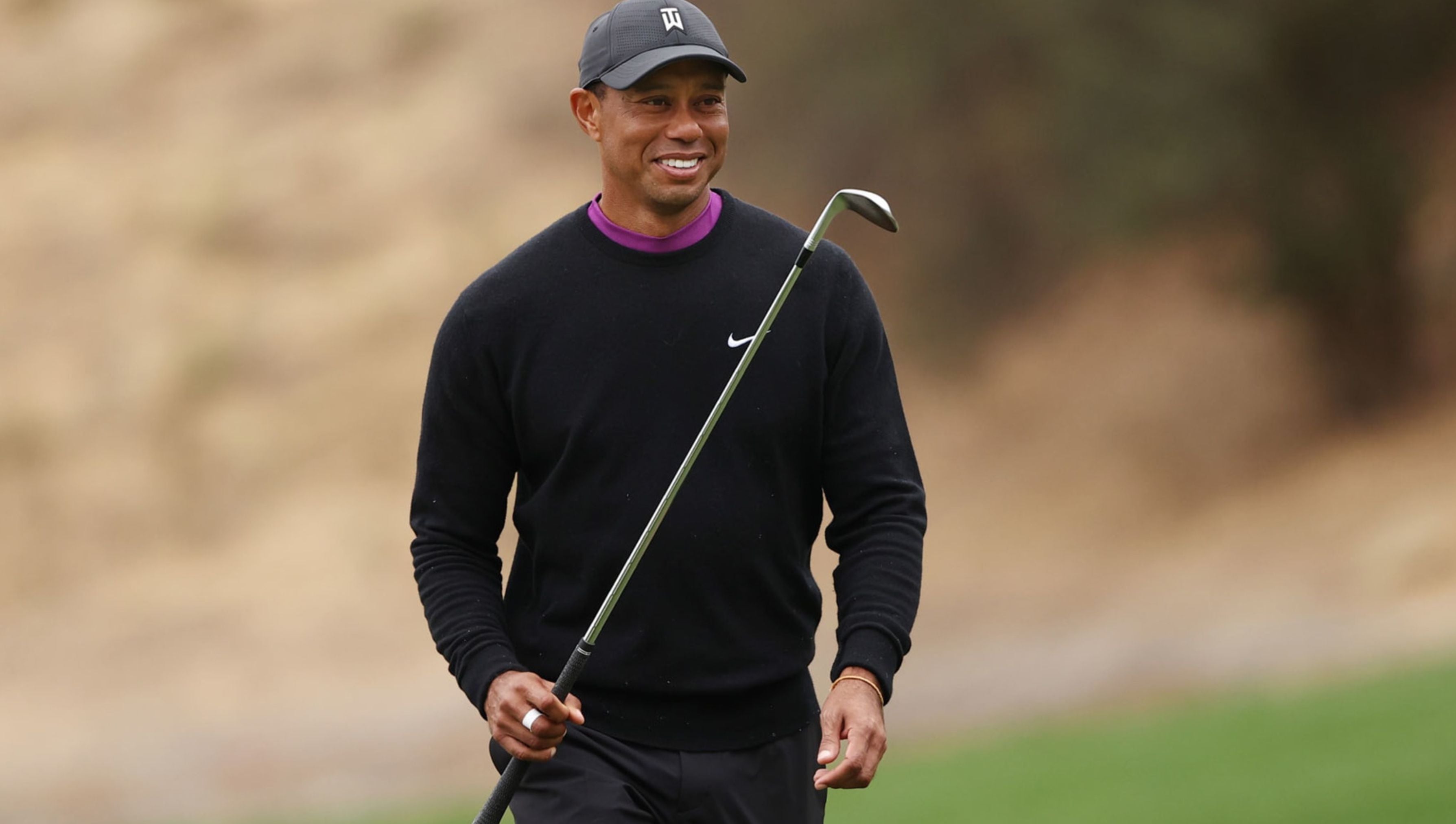 image of golfer