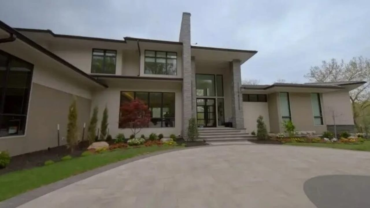 images of patrick mahomes house 0017