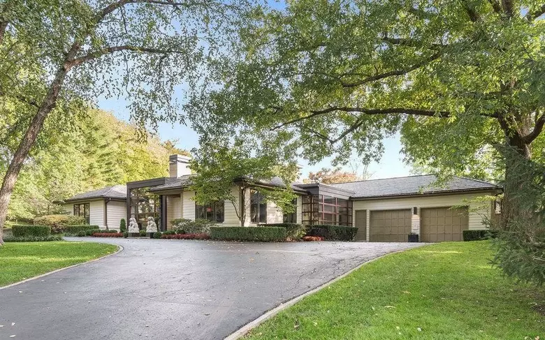 images of patrick mahomes house 0030