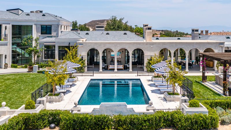 images of patrick mahomes house 0038