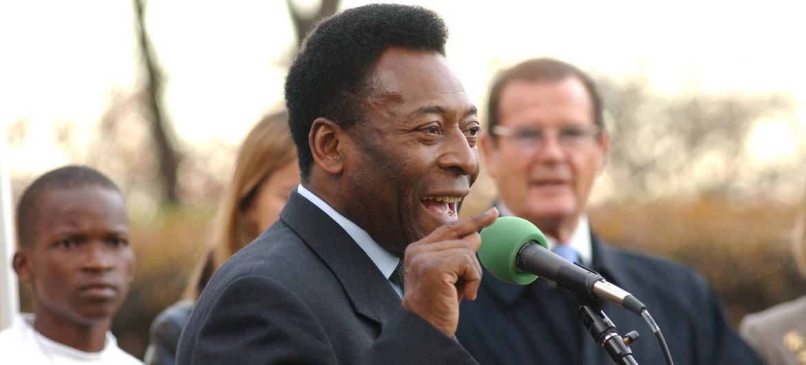 images of pele 0050