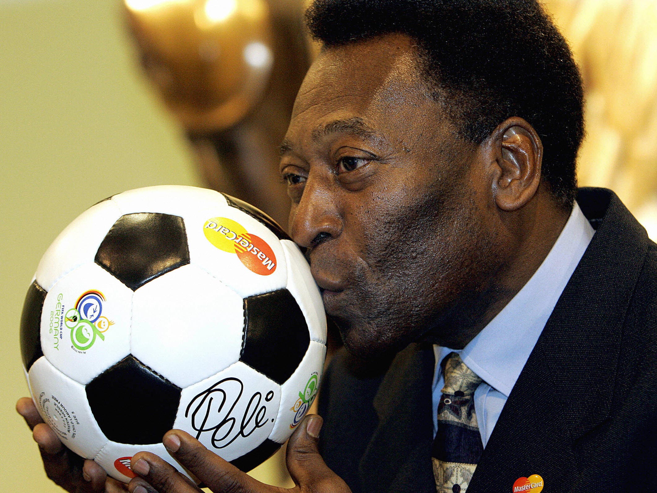 images of soccer players 0019