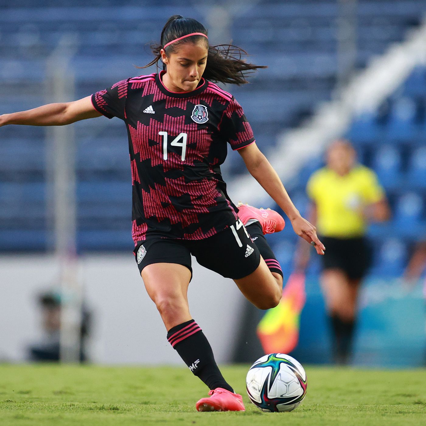 images of soccer players 0080
