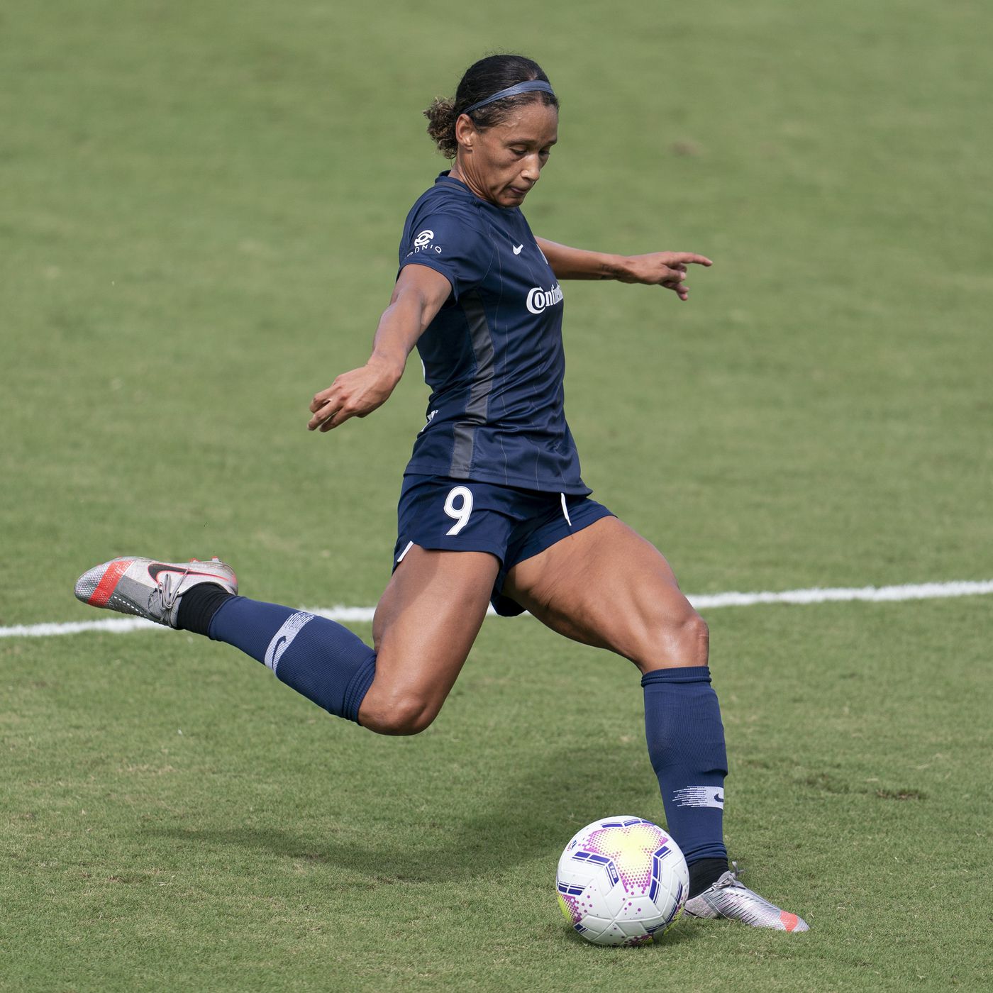 images of soccer players 0089
