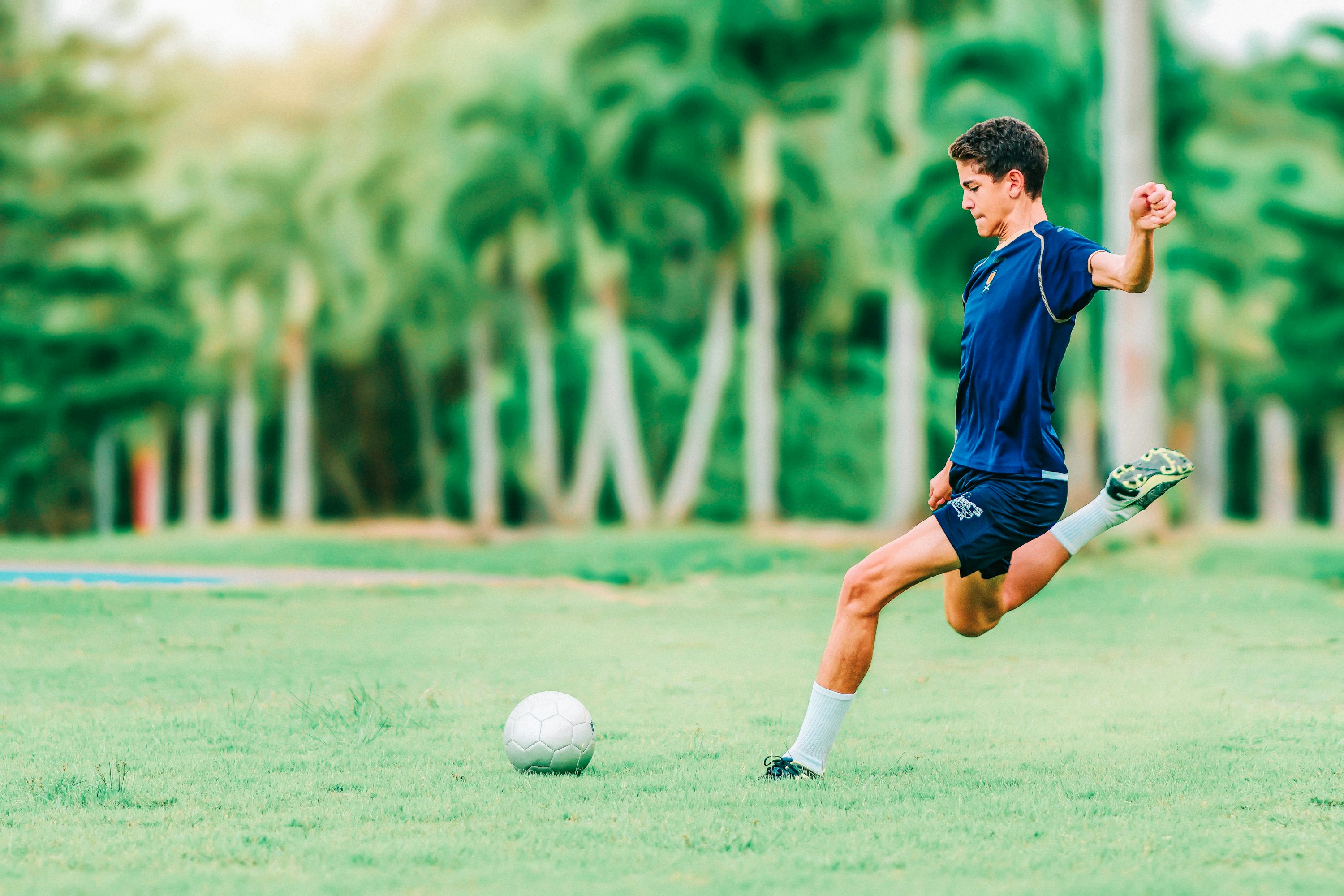 images of soccer players 0096