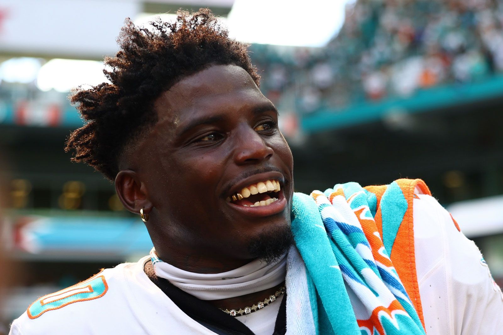 images of tyreek hill