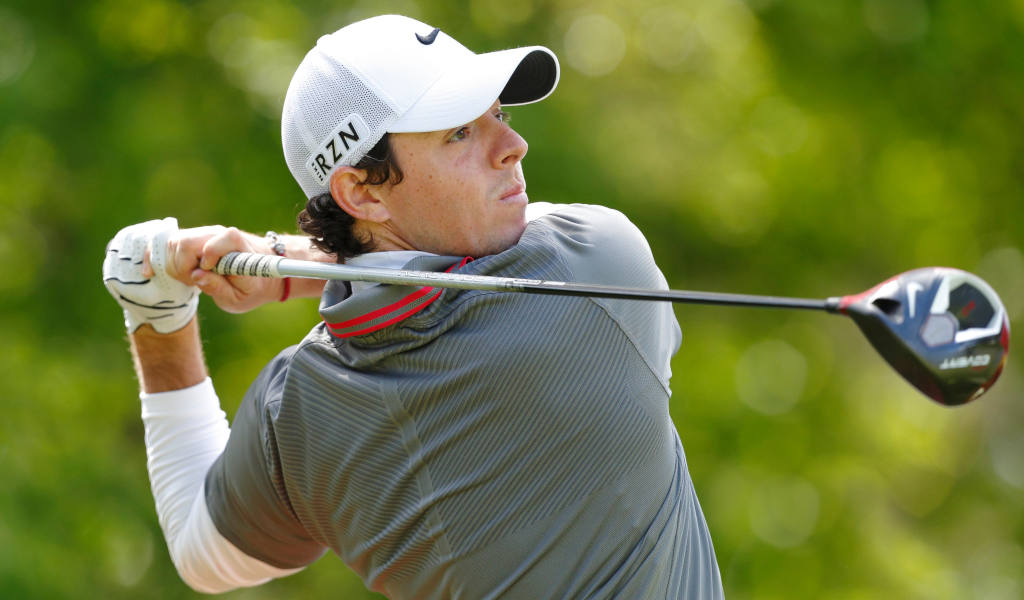 improve golf swing consistency