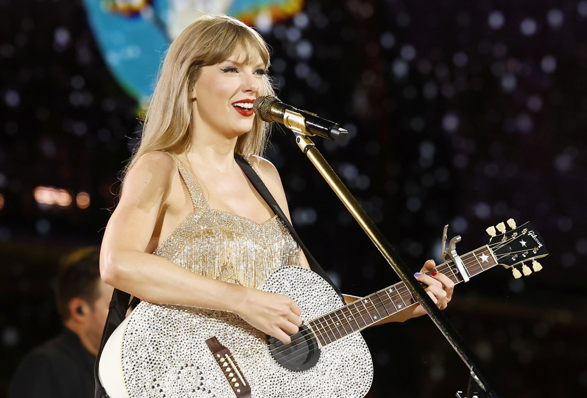 inglewood california taylor swift 0035