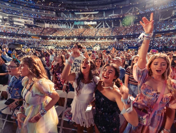 inglewood california taylor swift 0039