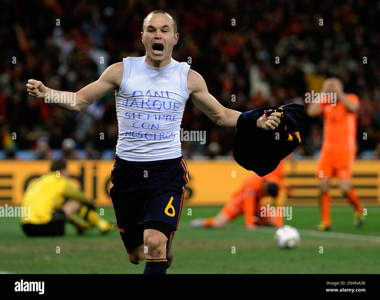 iniesta 2010 world cup 0014