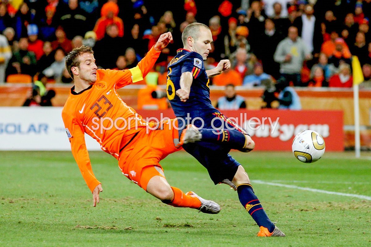 iniesta 2010 world cup 0035
