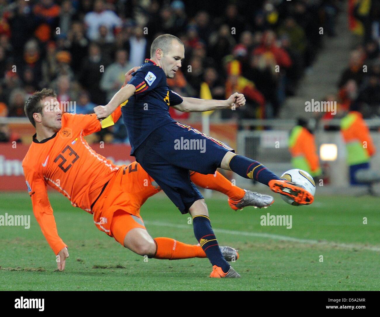 iniesta 2010 world cup 0045
