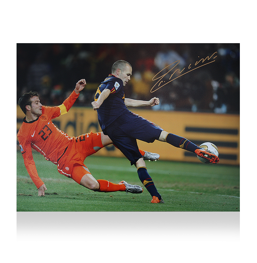 iniesta 2010 world cup 0060