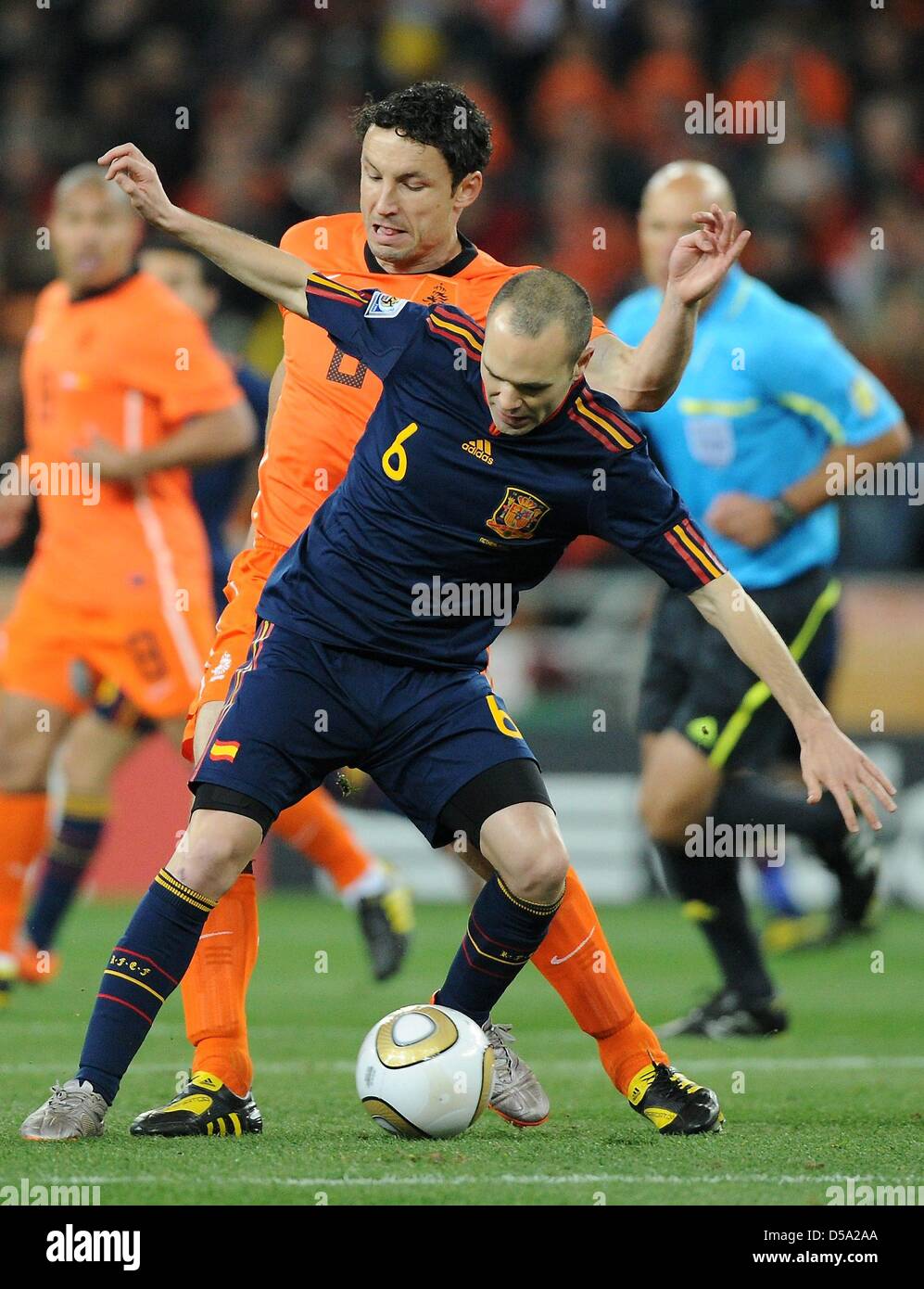 iniesta 2010 world cup 0071