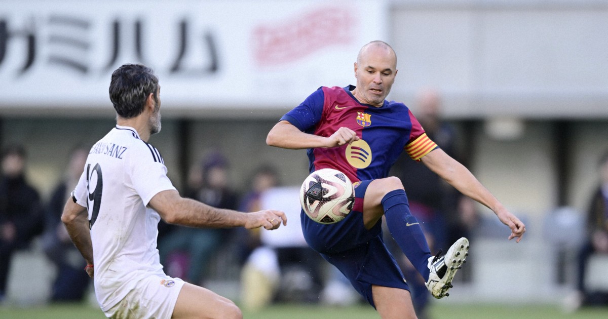 iniesta 2010 world cup 0096