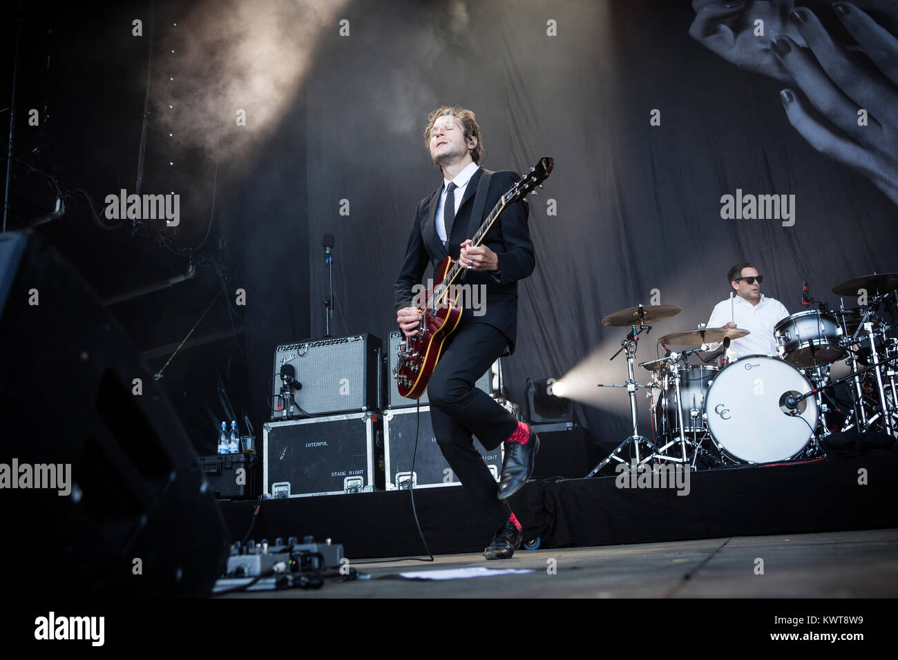 interpol guitarist 0020