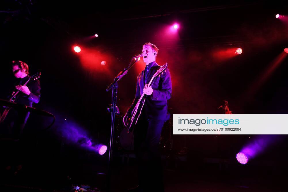 interpol guitarist 0027