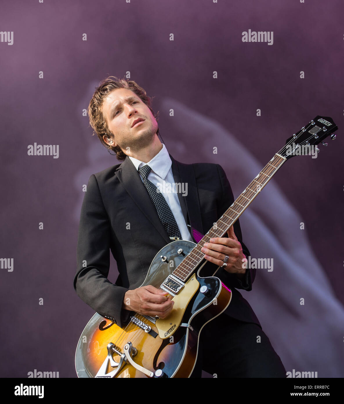 Interpol music style