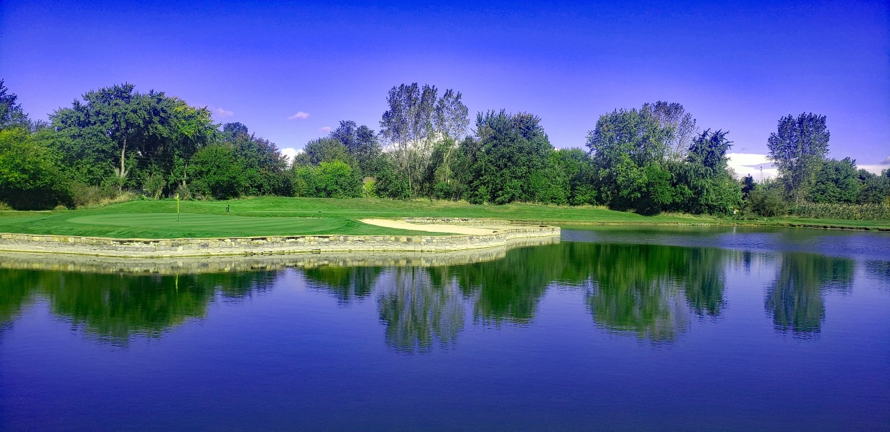 is golf year round 0042