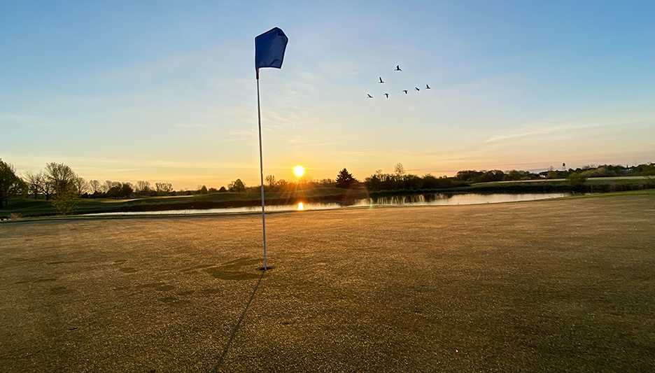 is golf year round 0049