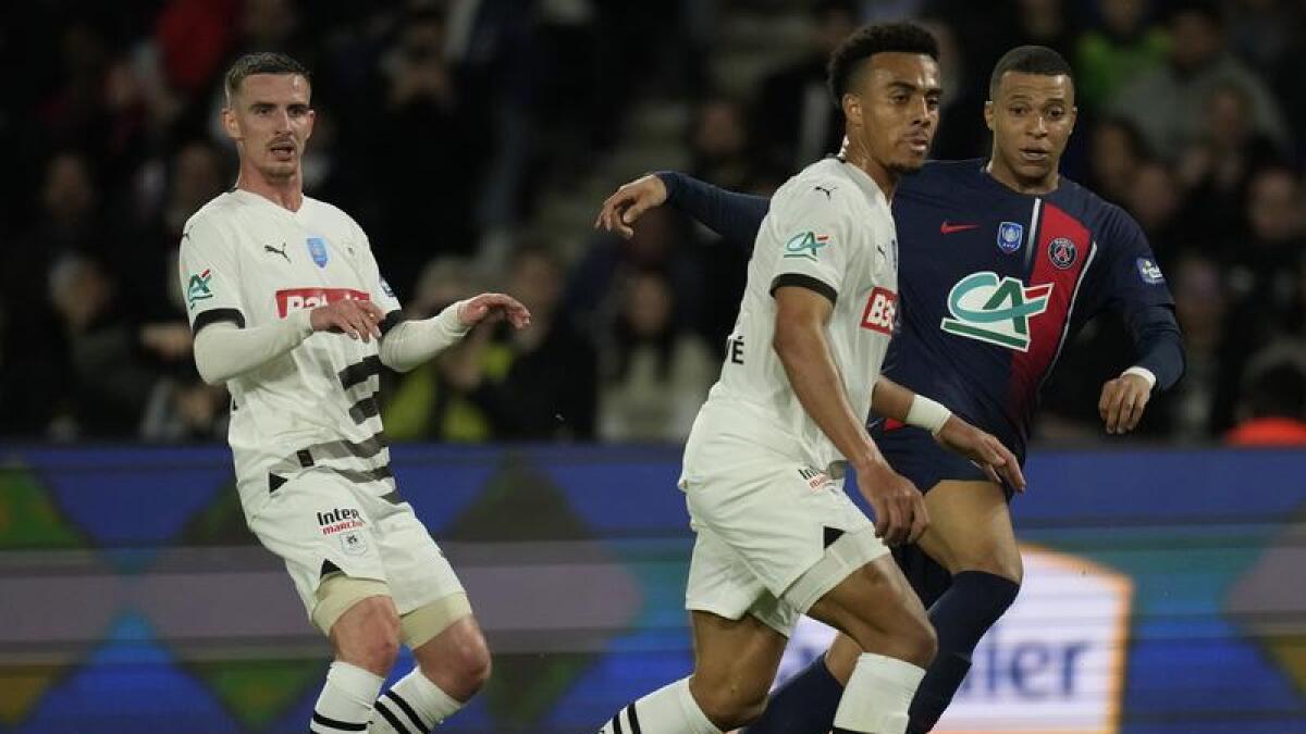 is mbappe mixed 0012