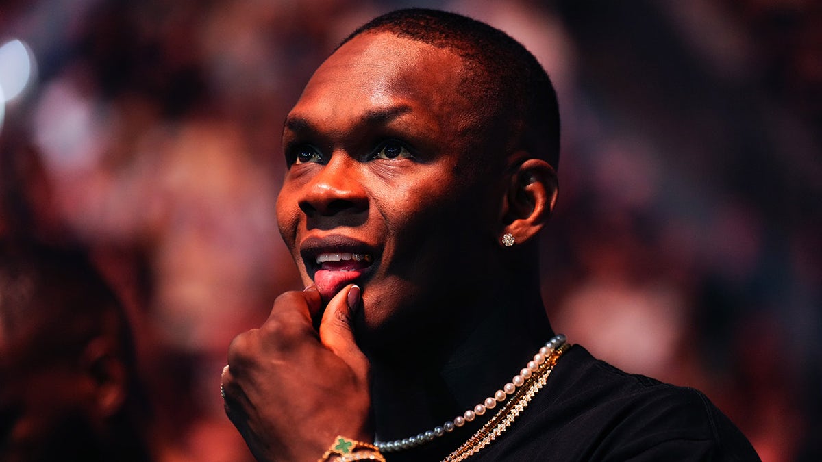 israel adesanya pictures 0046