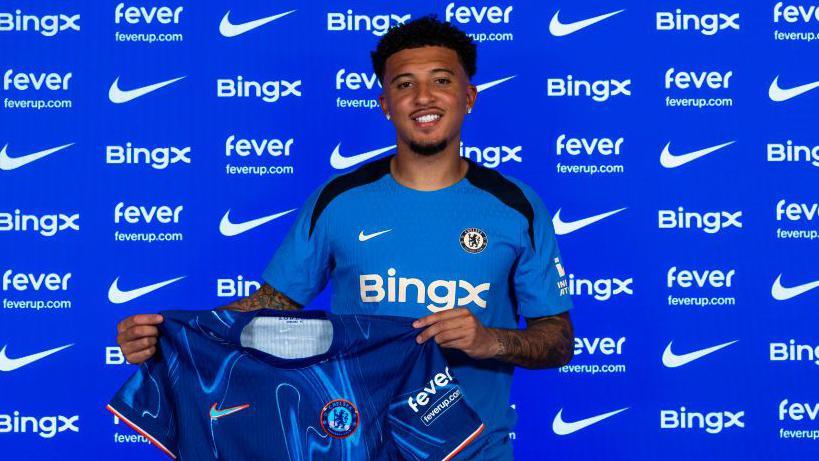 Jadon Sancho photo 0012