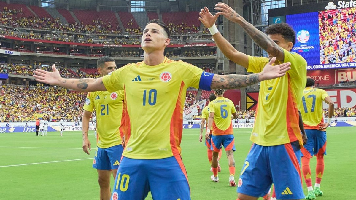 james rodriguez celebration 0033